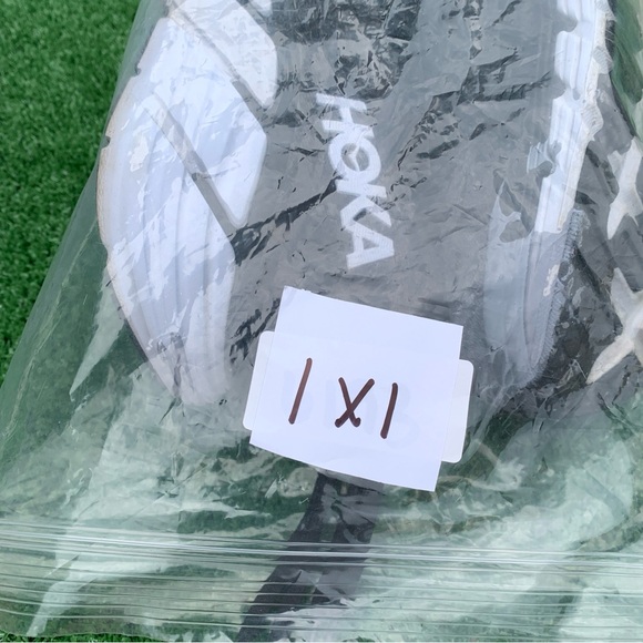 Hoka Gaviota 4 Mens 10 Shoes Road Race Distance Trainer Responsive Black White - Picture 11 of 11